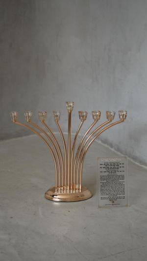 חנוכיה מתכת בשילוב קריסטל