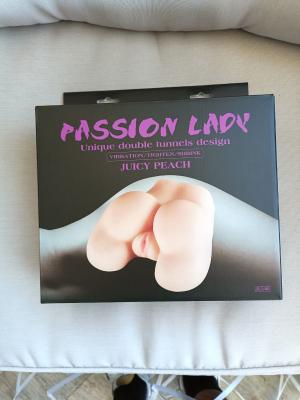 דמוי איבר מין נשי - על רט