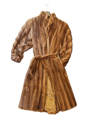 מעיל פרווה ארוך וינטג'