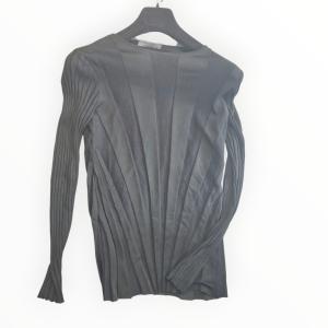 Alberta Ferretti – חולצת סריג שחורה