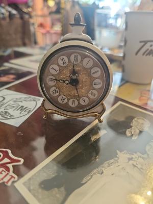 שעון מעורר מכני מתוצרת Jerger - גרמניה