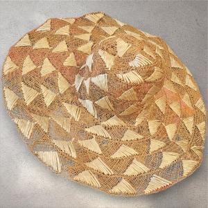 כובע קש וינטג'