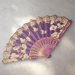 מניפה וינטג' סגולה עם עיטורי זהב