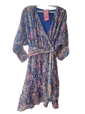 שמלה דקיקה סגנון מעטפת