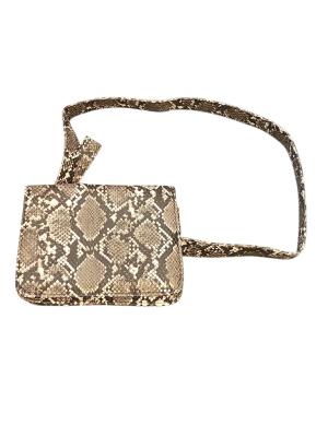 תיק חגורה נחשי