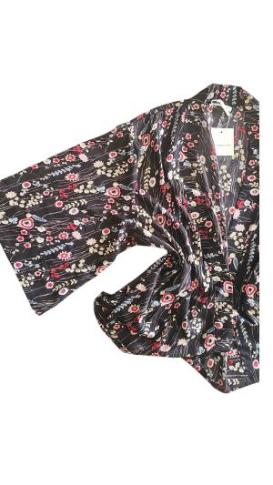 עליינית קימונו פרחוני  Do Everything in Love®