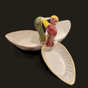 קערה מחולקת לשלושה תאים ברווזים