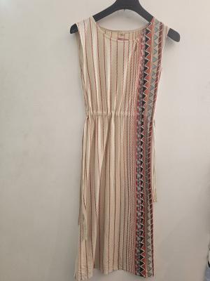 שמלת וינטג' טריקו