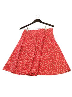 חצאית לבבות