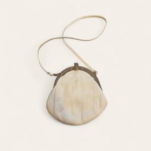 תיק קטן וינטג' שמנת