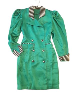 שמלת וינטג’ ירוקה עם פסי שחור־לבן