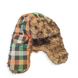 כובע טייסים משובץ עם פרווה חומה רכה