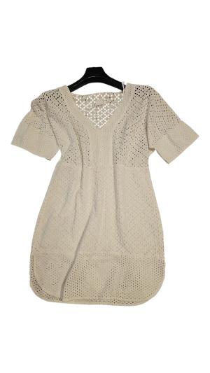 שמלת תחרה מחורר אוף־וויט