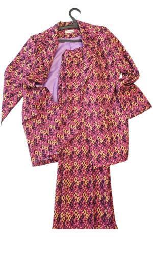 חליפה גיאומטרית