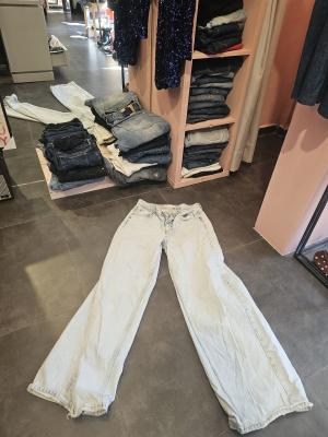 ג’ינס רחב בהיר Rachotti