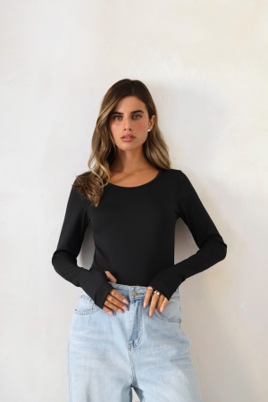 בגד גוף מעוגל כפפה