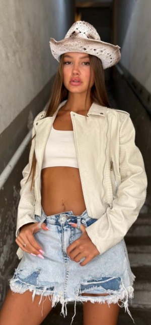 ג׳קט עור תנין