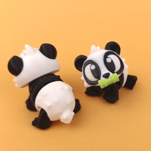 גור פנדה (Panda cub)