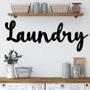 קישוט קיר "Laundry" – שלט מעוצב ואלגנטי לחדר הכביסה  הפריט שישדרג את חדר השירות – פונקציונליות וסטייל במוצר אחד! גם כביסה יכולה להיות יפה! שלט "לונדרי" – עיצוב שיק לחדר השירות