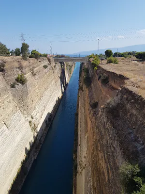 סיור חד יומי מאתונה לנאפפליו Nafplio או לדלפי Delphi – באנגלית