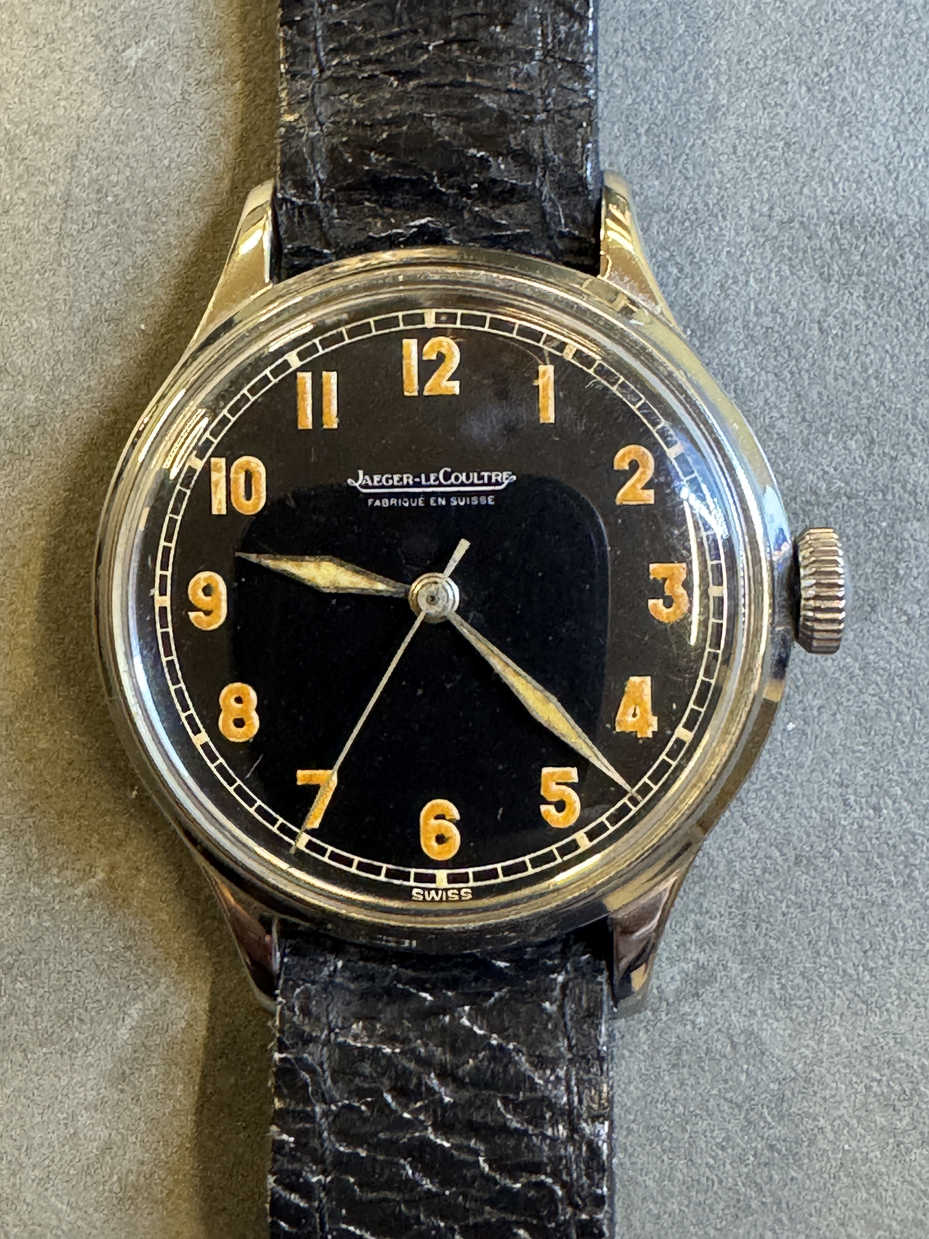 JAEGER LECOULTRE - Mnual,rare military black dail,34mm,40th