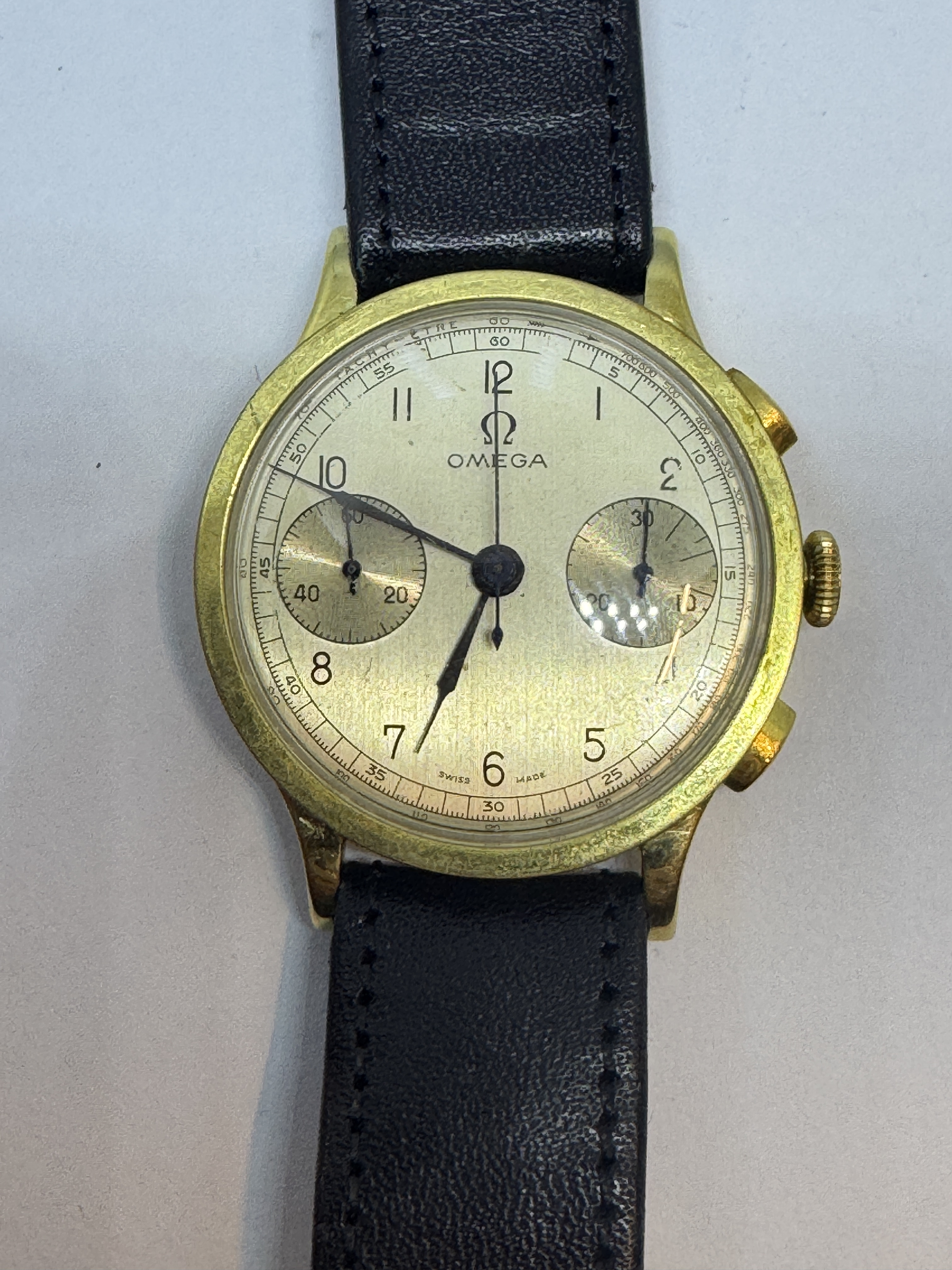 OMEGA - Chronograph 33.3,very rare gold 18k,40th,37mm