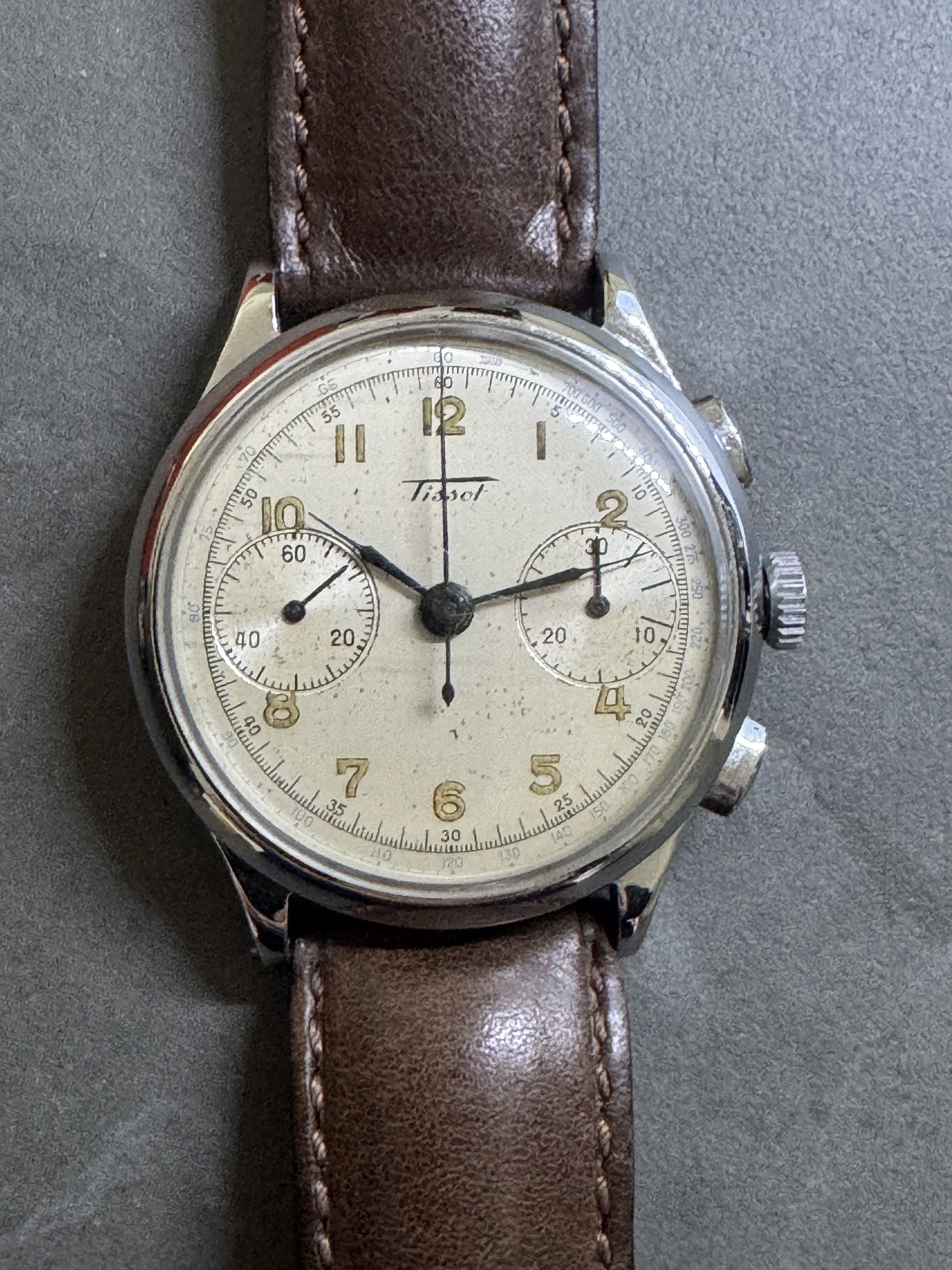 TISSOT - Chronograph 33.3 (rare), 30th, 37mm