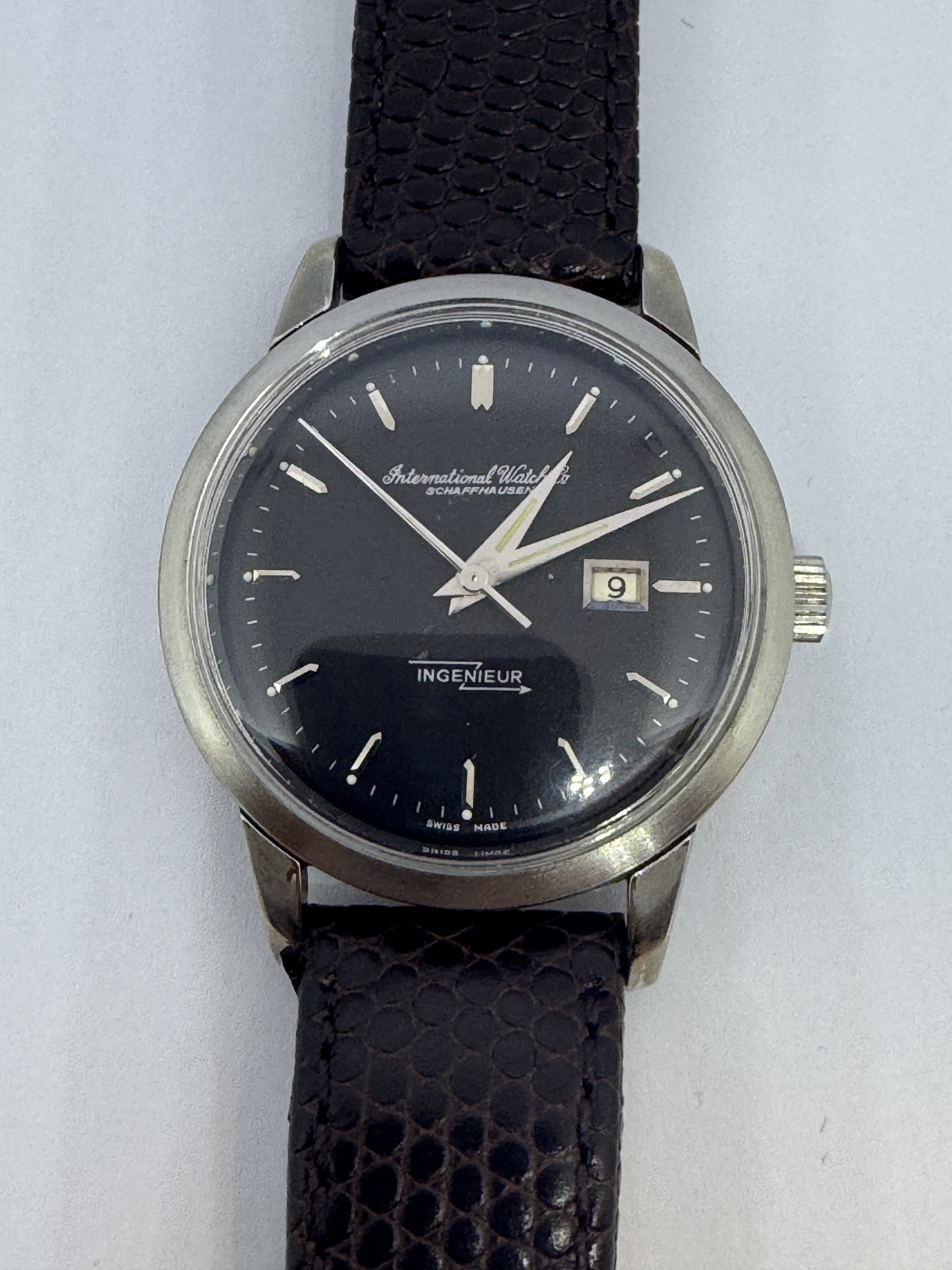 IWC - Ingenieur,automatic 666,rare black dail,60th,cal 8531,36mm