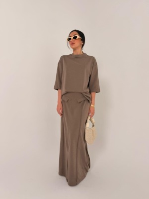 חליפת שמרית