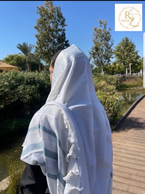 טלית צמר תשבץ תכלת