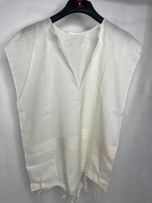 טלית קטן צמר רחלים פס לבן