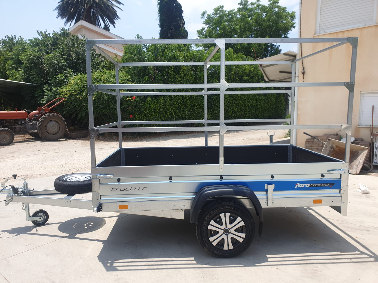 אימפריה נגררים