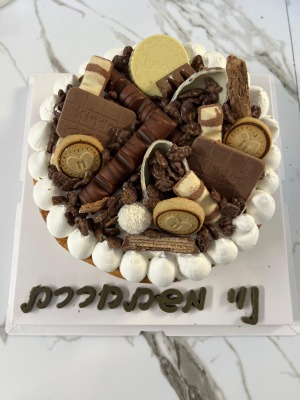 עוגת יום הולדת