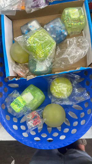 מבחר נמעכים בצבעים