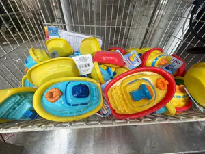 ספינה קטנה למים