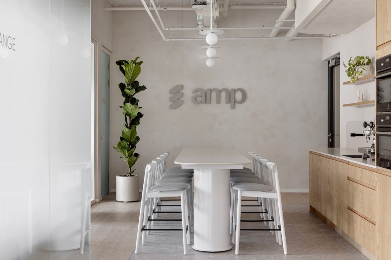 פרויקט תאורה במשרדי AMP