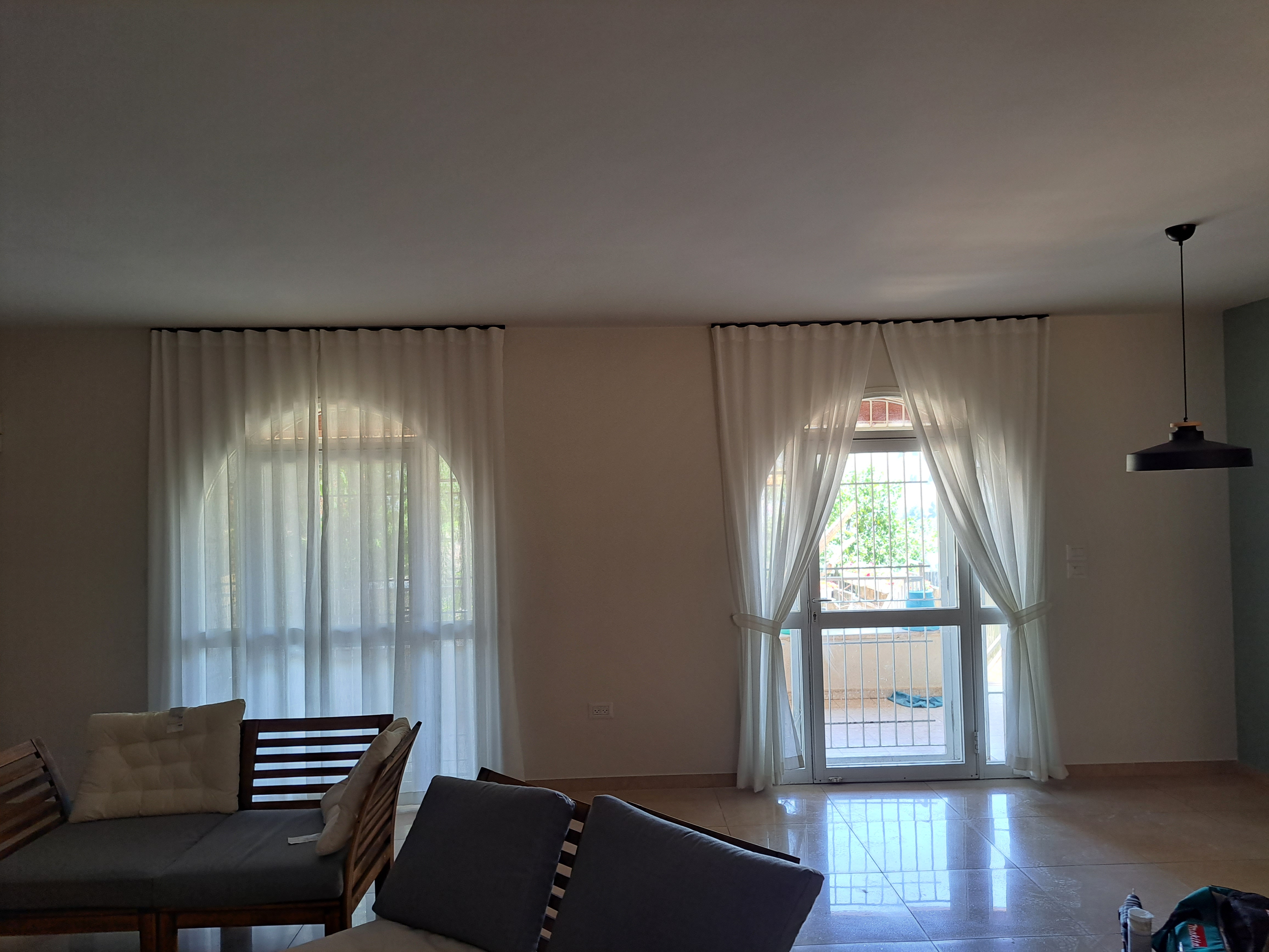 וילון חדר שינה נוסף