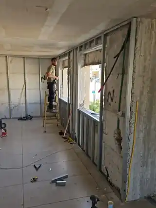 תשתיות והכנות לפני סגירה