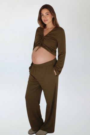 מכנס אוברסייז בד נמתח | זית