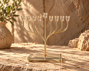 חנוכיית שירת האור