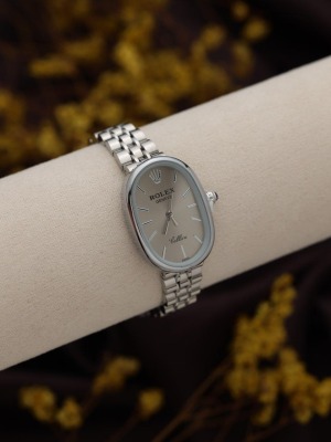 רולקס אליפסה-כסף