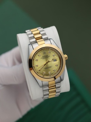 משולב זהב כסף-צהוב