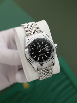 רולקס כסף שחור